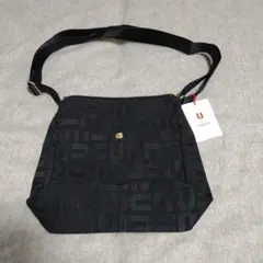 ウンガロ　ショルダーバッグ