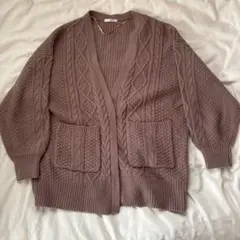 くすみピンク ニット