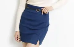 リップサービス スカート