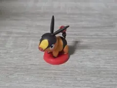 ポケモン　チョコエッグ　旅立ちの3匹　ポカブ