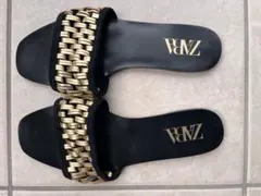 ZARA 編み込みデザイン サンダル ブラック・ゴールド