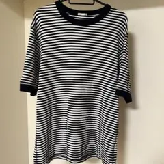 GU 黒白のストライプ 半袖Tシャツ Sサイズ