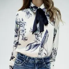 新品 ZARA リボンタイ付き花柄プリントブラウス シャツ Sサイズ 即完売品