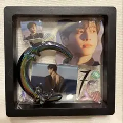 ジョングク アクリルフレーム 現品のみです。 - メルカリ