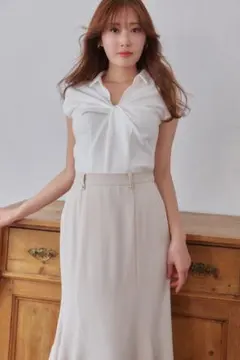 Herlipto twist french sleeve tops Sサイズ - メルカリ