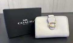 2026年最新】coach コーチ タビー 二つ折り財布の人気アイテム - メルカリ