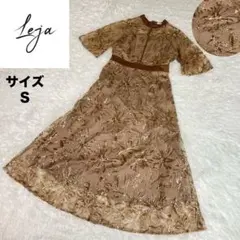 LEJA】スパンコール刺しゅうレース透け感フレアスリーブワンピース