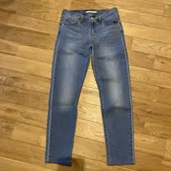 Levi's スキニーデニム ライトブルー