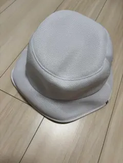 新品未使用　ゴルフ　レインハット キャップ　アルペン　IGNIO GOLF5のサムネイル