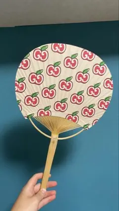 2025年最新】GUCCIうちわの人気アイテム - メルカリ