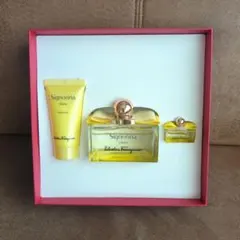 サルヴァトーレフェラガモシニョリーナリベラコフレパルファム香水