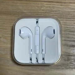 【未使用】Apple 有線イヤホン 両耳 ケース付き スマホアクセサリー
