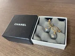 希少！ヴィンテージ シャネル パールピアス グレー系のサムネイル