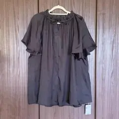 新品　MICHEL KLEIN ブラウン 半袖ブラウスのサムネイル