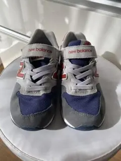 19cm New Balance キッズスニーカー グレー/ネイビー/レッド