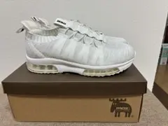 モズ　超簡単すっと履けるダブルのエア入りソール軽量ニットスニーカー