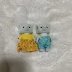 9、シルバニアファミリー 象の人形 2体セット