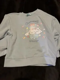 シナモロール　 水色フラワープリント 薄手トレーナー 120