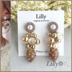 #942 大ぶり/ゴールド/いちご/ビジュー/パール/揺れる/ハンドメイドピアス