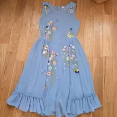 水色 刺繍 ノースリーブワンピースのサムネイル