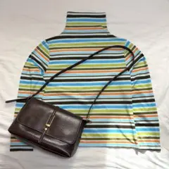 大幅値下げ中！マルチボーダー タートルネック 長袖トップス