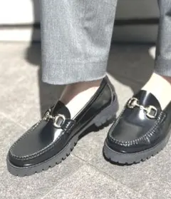 ✨ARTESANOS✨　✨アルテサノス✨　厚底ローファーのサムネイル