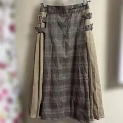 ラブトキ サイドプリーツ　スカート　150