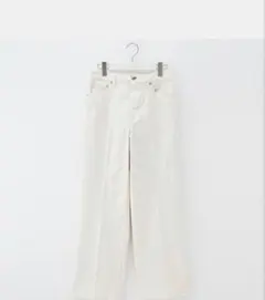 プラステ PLST ハイライズストレートジーンズ ホワイト 12-1306075