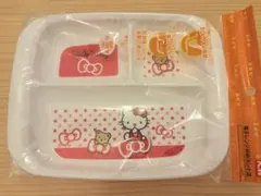 新品未使用品　ハローキティ　ランチプレート