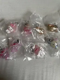 サンリオキャラクターズ　ゆるっとめじるしアクセサリー　セミコンプリートセット