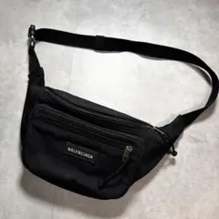 ✨美品✨バレンシアガ エクスプローラー ボディバッグ ナイロン 新ロゴ