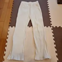 リブ編みホワイトフレアパンツ レギンス