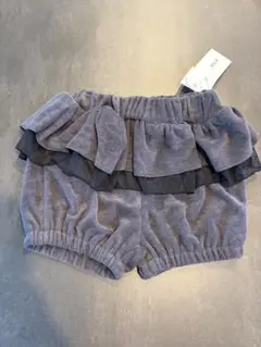 新品　ショート　フリルパンツ　90