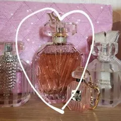 Victoria's Secret Bombshell 香水 100mlのサムネイル