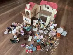 シルバニアファミリー 赤い屋根のおうち　家具・人形セット