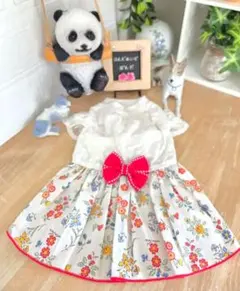 ハンドメイド犬服【リバティプリント小花柄ギャザーたっぷりペットドレス】犬服