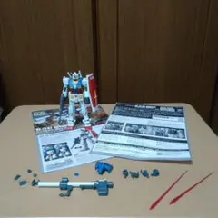 【ジャンク品】HG RX-78-02 ガンダム（ククルス・ドアンの島版)中期型？