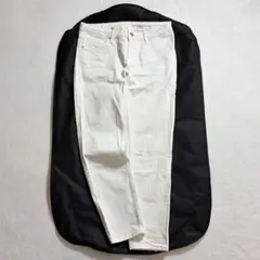 ZARAWOMAN/デニムパンツ/ダメージ加工/パッチ/シンプル/ホワイト/24