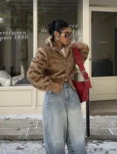 Item thumbnail for item b1c59f34-16a8-46f0-8dfb-32f2d61cc374