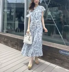 2025年最新】jusglitty ボウタイプリーツワンピースの人気