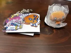 たまごっちガチャガチャ、キーホルダーセット　めめっち