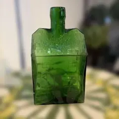 Item thumbnail for item 0119733b-aed8-4dd4-80d3-7a47a1004d3f