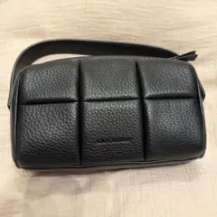 ADD CULUMN　ハンドバックのサムネイル