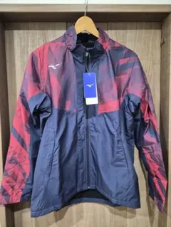 新品、未使用　ミズノ　ウインドブレーカー　Mサイズ　ブレスサーモ