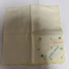 LAURA ASHLEY 刺繍ガーゼハンカチ