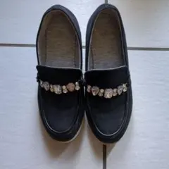 ローファー　ビジュー付き