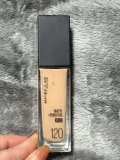 お試し！Maybelline Fit Me リキッドファンデーション 120