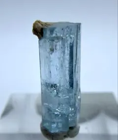 アクアマリン 原石 ベトナム産　3.27ct 高品質　天然石　原石　鉱物　標本