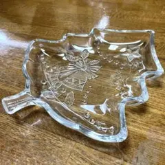 クリスマスツリー型　可愛いガラスのプレート