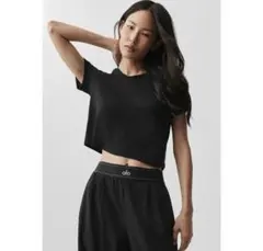 【ALO Yoga】クロップド オールデイ ショートスリーブ ブラック